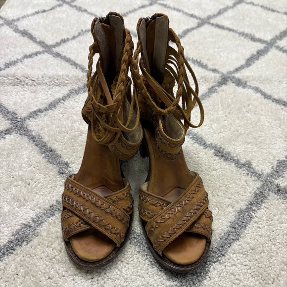 Freebird By Steven Axel Strap Heeled Braided Leather Sandals Chunk Heel Womens 7 - Picture 3 of 10